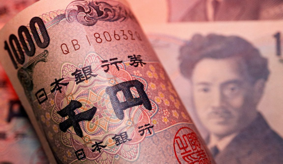 Japanese Yen remains offered near multi-decade low, bears not ready to give up yet